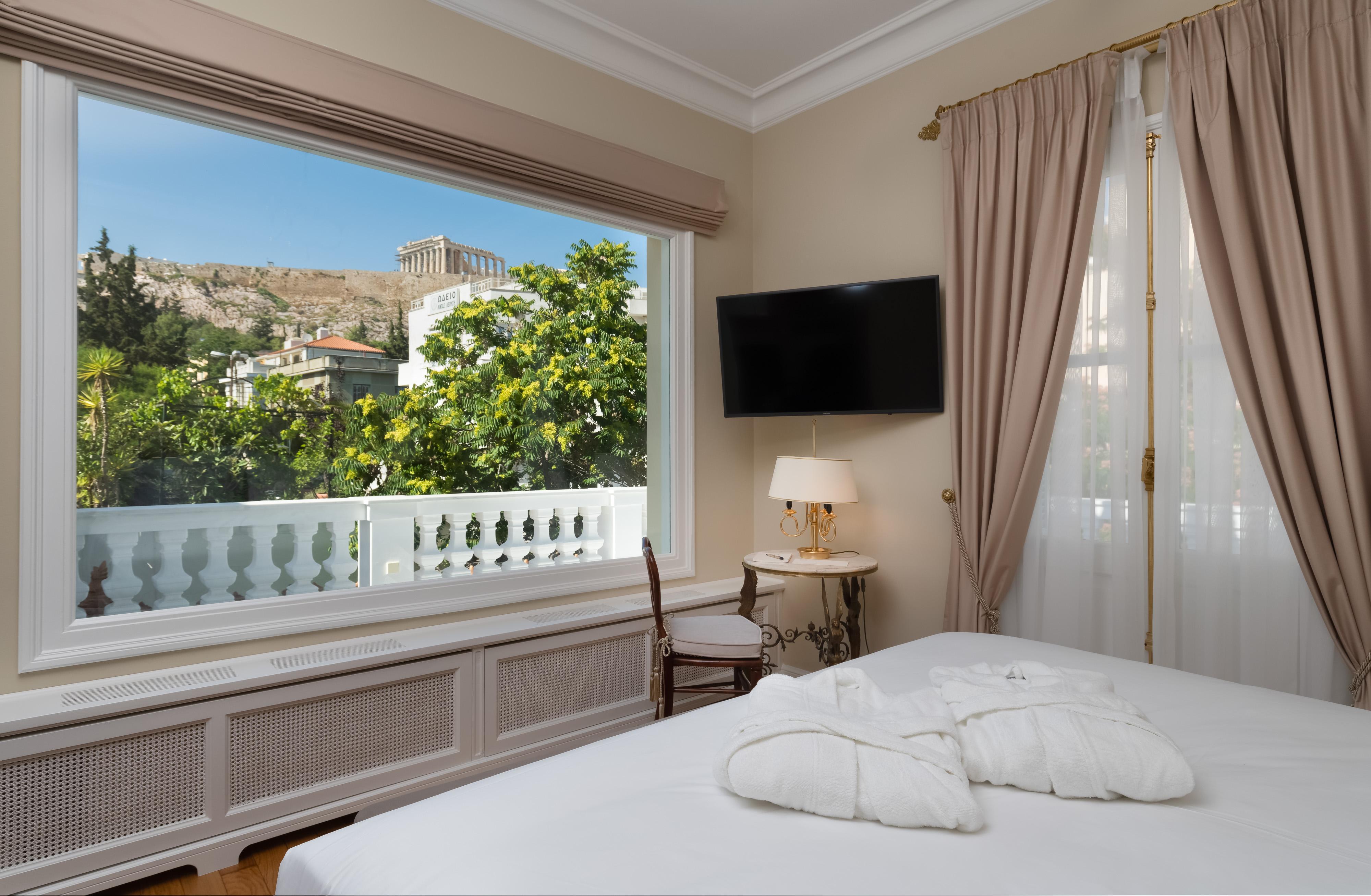 Noble Suites Атина Екстериор снимка