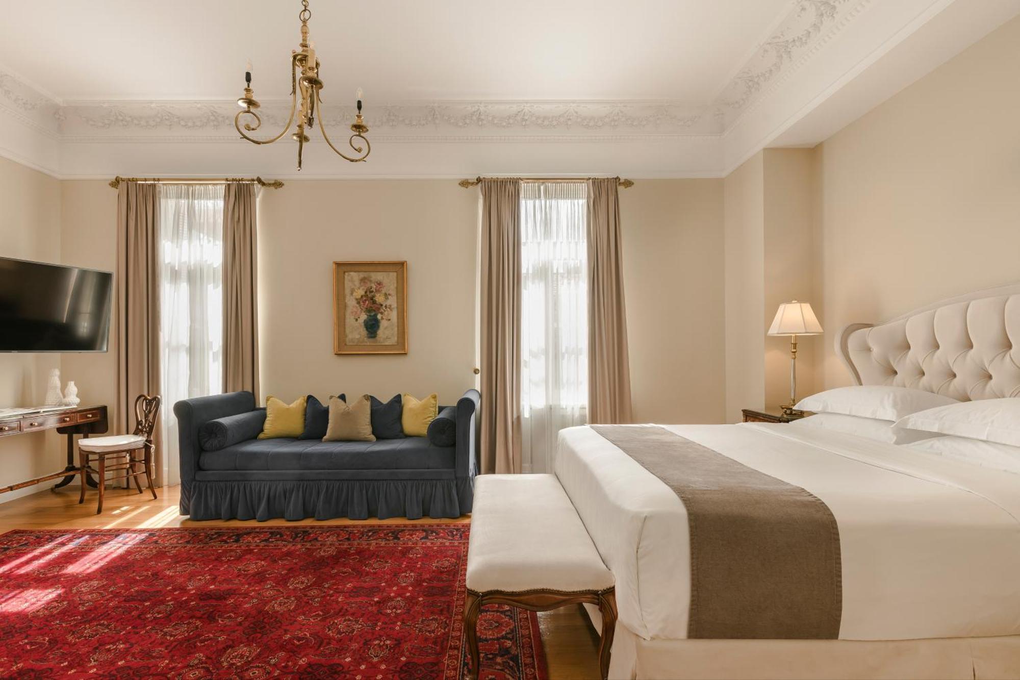 Noble Suites Атина Екстериор снимка