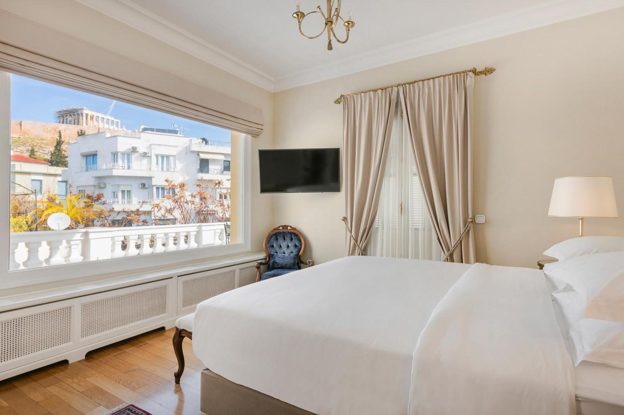 Noble Suites Атина Екстериор снимка
