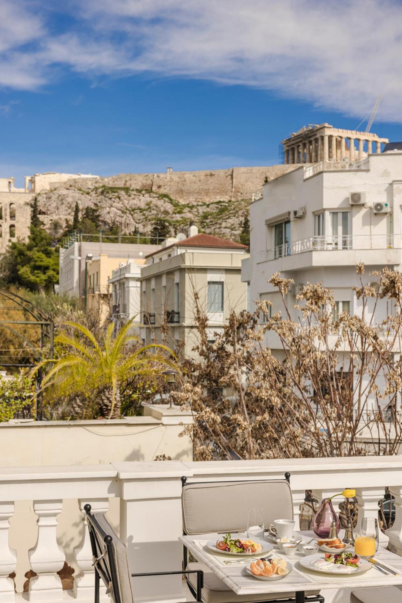 Noble Suites Атина Екстериор снимка