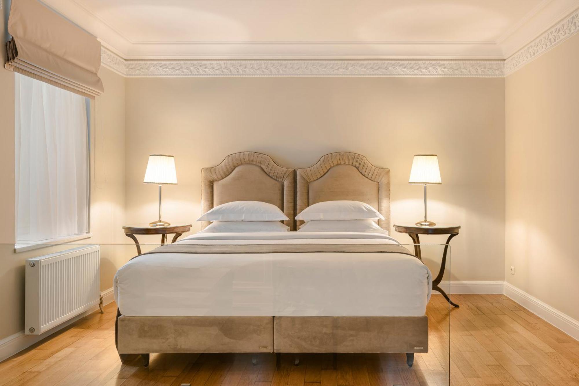 Noble Suites Атина Екстериор снимка